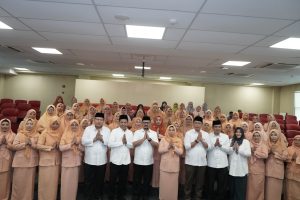 Dekan Fakultas Dakwah Turut Hadir pada Halal Bihalal DWP UIN STS Jambi, Pengukuhan Pengurus dan Rapat Kerja
